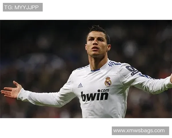 突尼斯足球历史第一球星的崛起与辉煌成就揭秘 突尼斯足球历史第一球星的崛起与辉煌成就揭秘