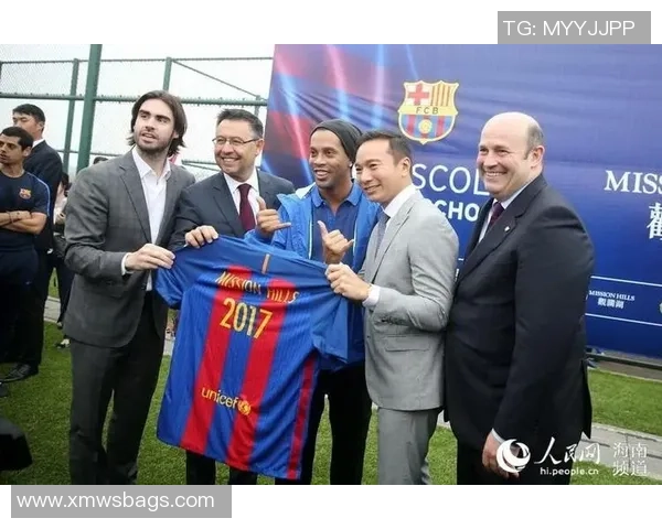 如何通过合适途径与足球明星建立联系并获得亲密互动机会 如何通过合适途径与足球明星建立联系并获得亲密互动机会